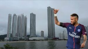 Read more about the article Vista Prédio do Neymar Barra Sul em Balneário Camboriú – Estrada da Rainha BC